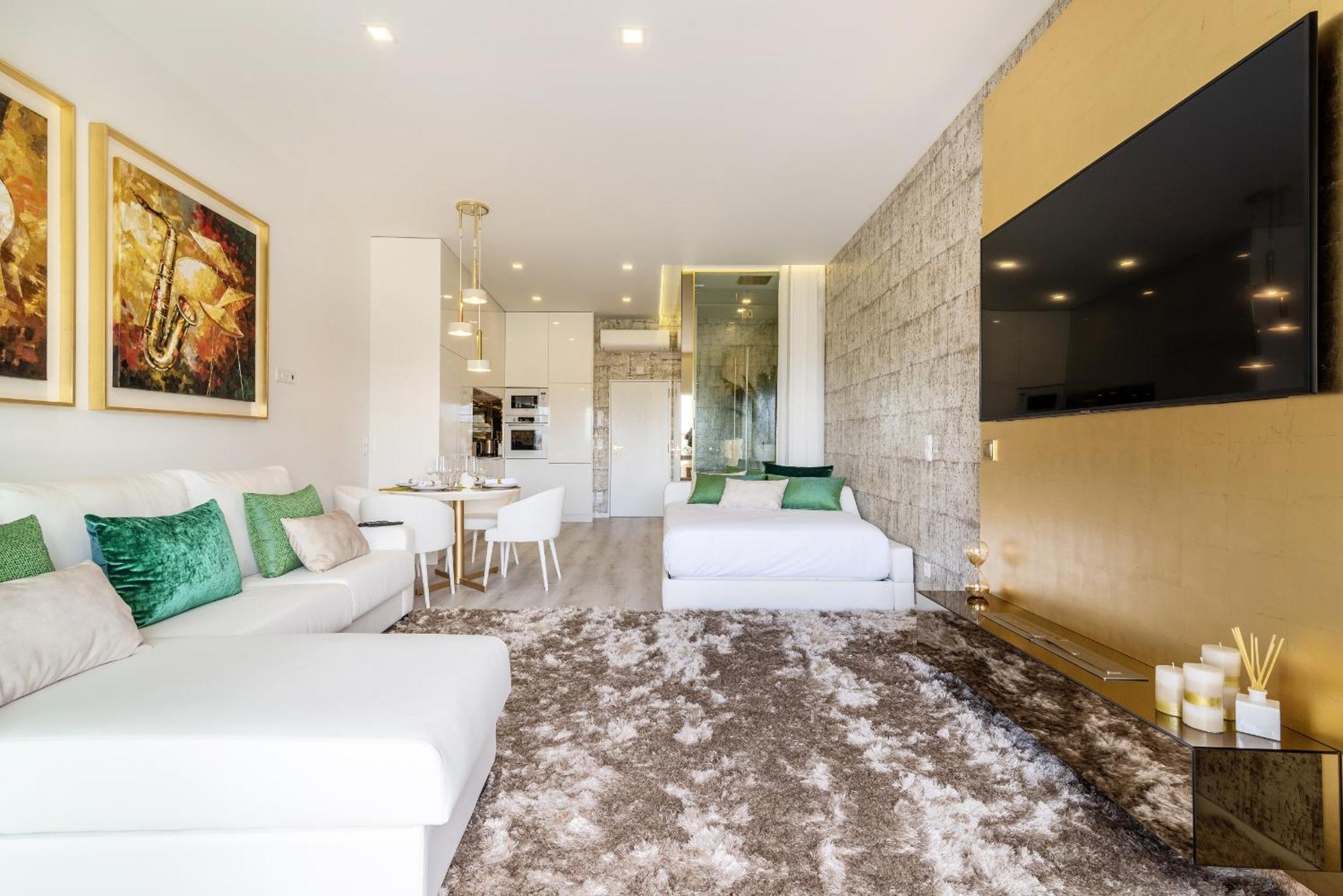 Garden Views By Homing Estoril